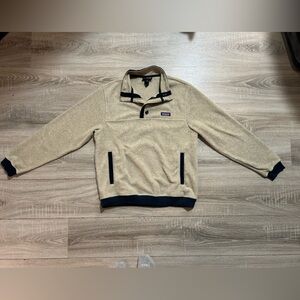 Patagonia Quarter Zip